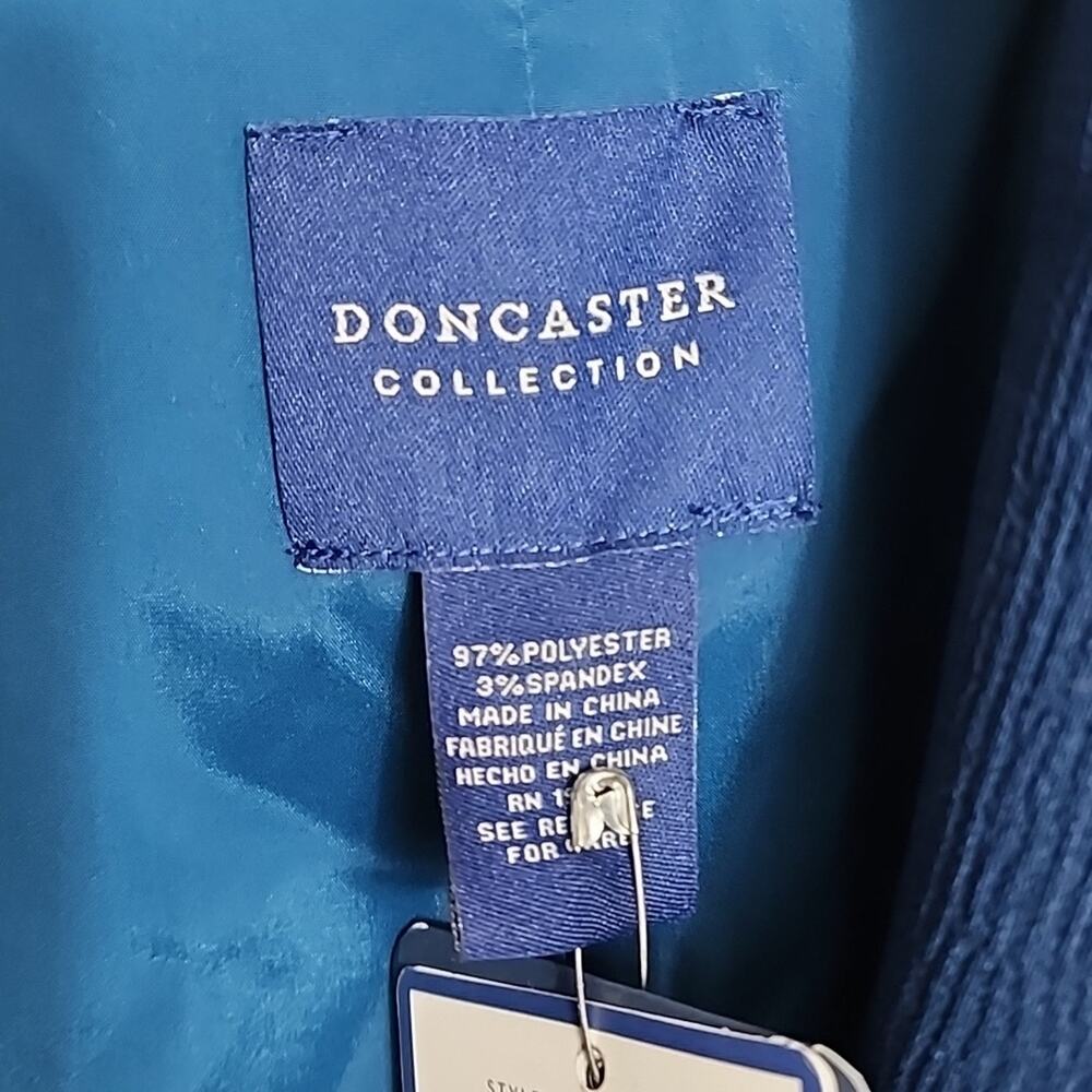 Doncaster Collection Dark Blue Two-Button Jacket, NWT, Size 12 - Picture 4 of 7